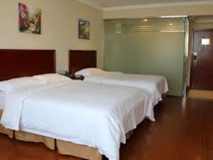 Green Tree Inn Gaoyou Tonghu Road Beihai Express Hotel Yangzhou Zewnętrze zdjęcie